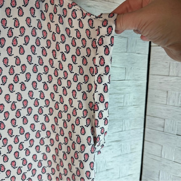 Pleione Anthropologie paisley print dropped shoulder, rolled sleeve tunic top - Picture 4 of 10